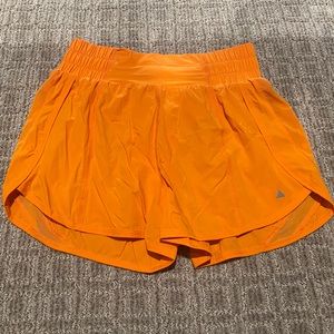 Balance Athletica Shorts S